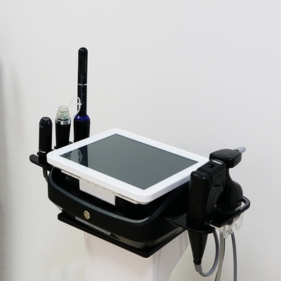 Macchina HIFU per tonificare la pelle con radar professionale con energia Hifu 4D e sonda microneedle