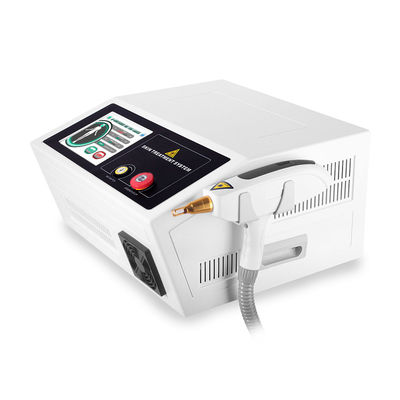 1064 532 1320nm portatili Q hanno commutato la macchina di rimozione del tatuaggio del laser del ND Yag