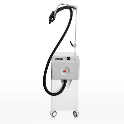 Macchina di raffreddamento della pelle professionale per il trattamento laser IPL e Q Switch