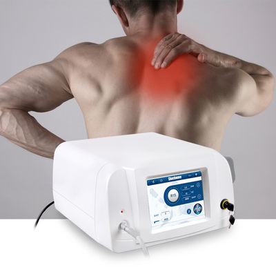 Attrezzatura fisica di terapia di Shockwave del punto di innesco di Myofascial sulla schiena e sulle spalle